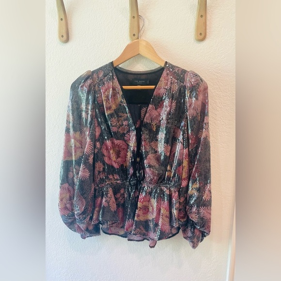 Ted Baker Juudie Black/Purple Floral Sequin Bishop Sleeve Tie Front Top Size 0 - Picture 2 of 4